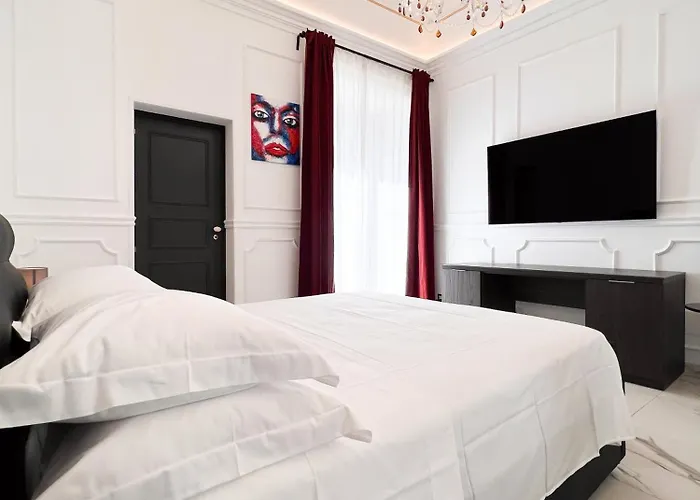 Ricci Palace 게스트하우스 4*